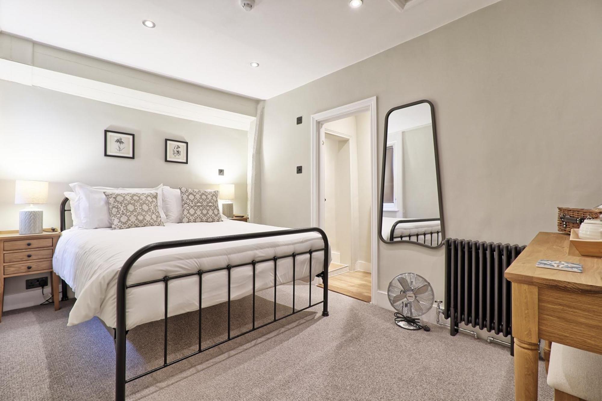 Ranfield'S Brasserie Hotel Rooms コッゲスホール エクステリア 写真